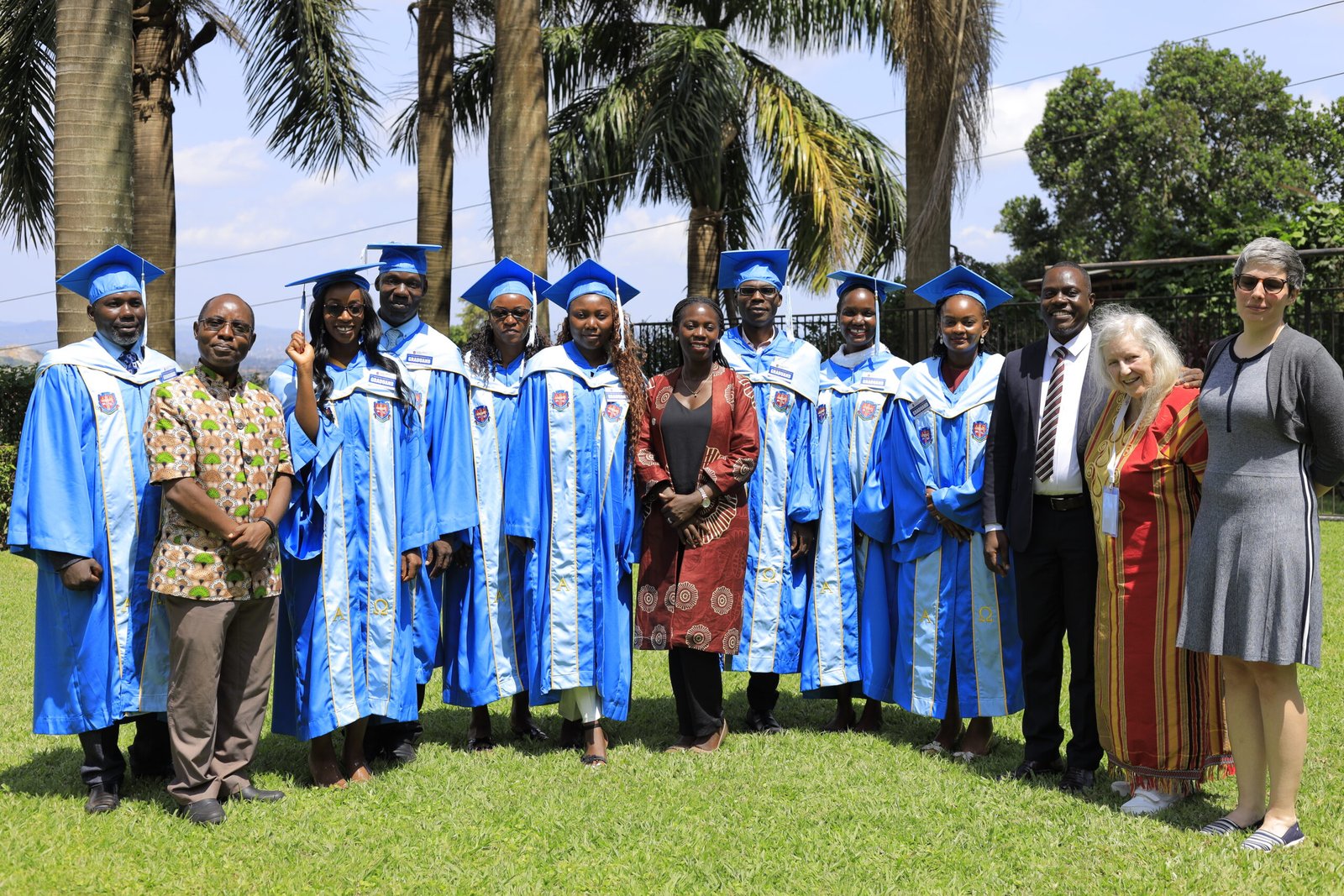 Graduates and faculty and friends